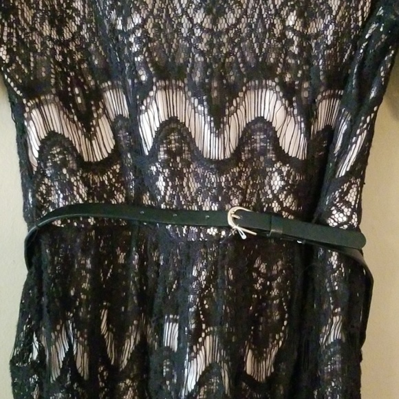 Rewind Juniors Dress - Picture 3 of 4